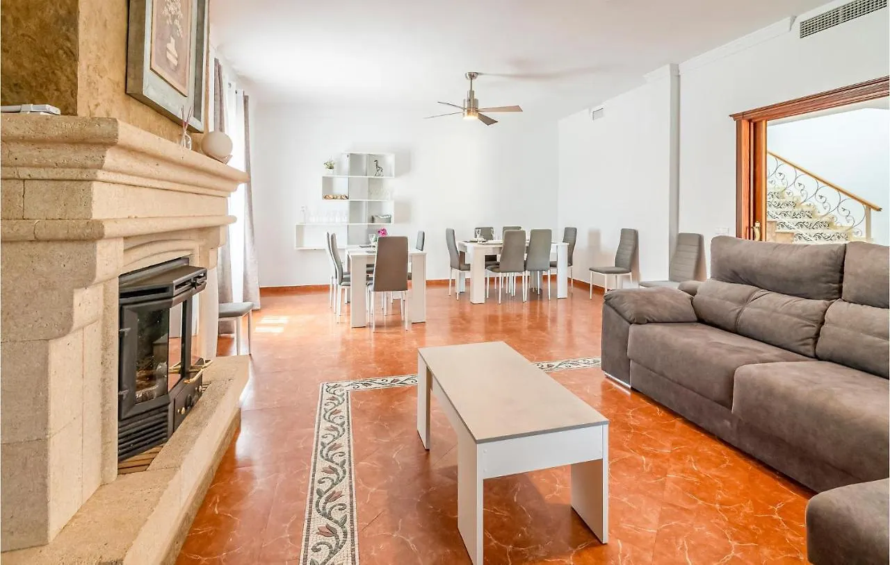 Holiday home Nice Home In Cordoba With Wifi El Rinconcillo